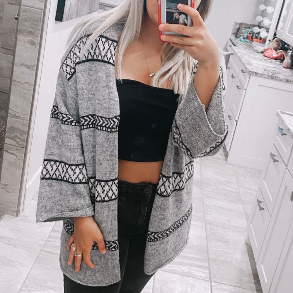 Amuse Society Let's Chill Cardigan Gray Wool Open Front Boho Sweater Size M/L